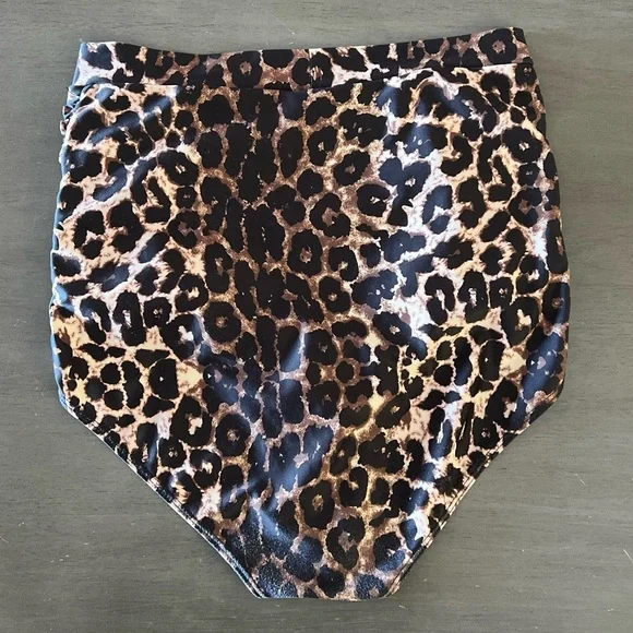 COCOSHIP Black Animal Leopard Print Pinup High Waisted Ruched Bikini Bottoms L - Picture 2 of 5